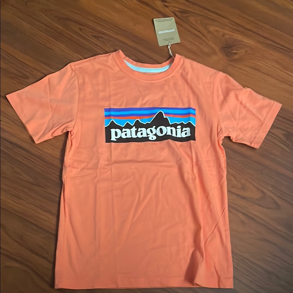 New Kids Patagonia Organic certified cotton P-6 logo T-shirt Orange M(10)